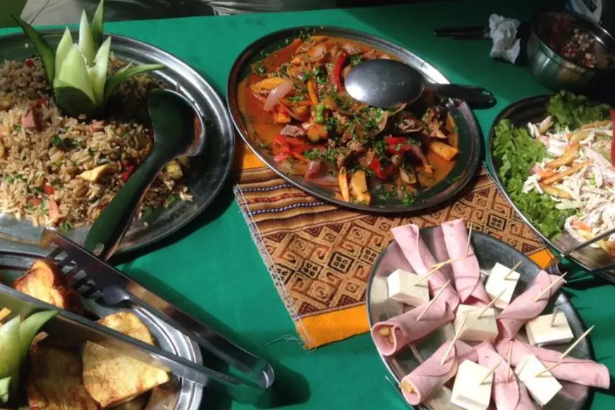 almuerzo buffet en urubamba