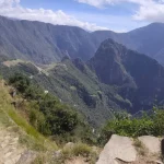 descenso de inti punku a machu picchu pueblo